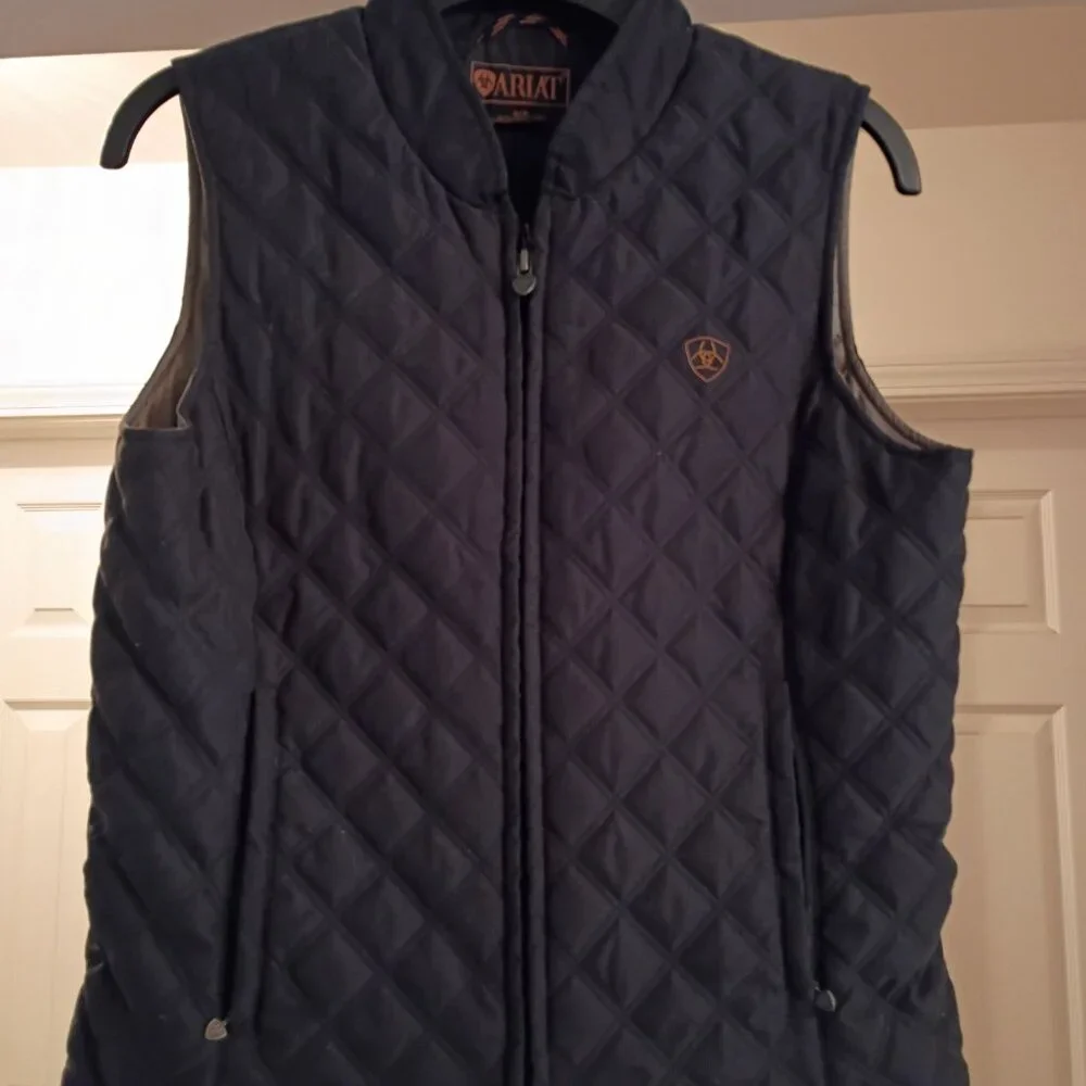 Ariat Women's Riding Vest - Picture 2 of 10